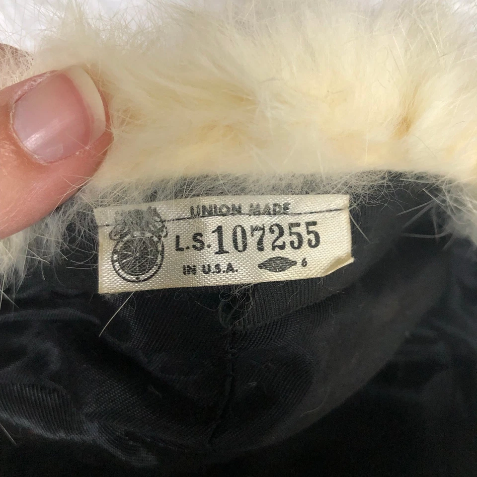 Vintage Fur Pillbox Hat Cream White Union Made USA Small 50s 60s Winter Bridal - Image 4 of 4