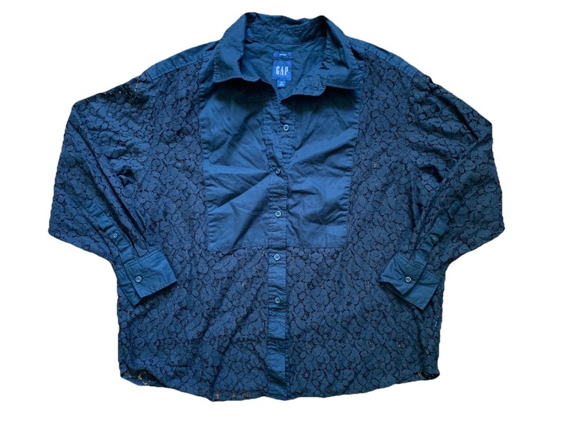Gap Women’s Black Lace BIG SHIRT Button Front Blouse Top Size Medium