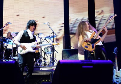 Jeff Beck Tal Wilkenfeld of the jeff Beck band performs 2013 Cross- Old Photo 1
