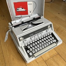 Vintage 1972 Hermes 3000 Manual Typewriter - Standard Elite Font thumbnail