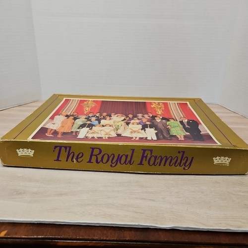 Vintage The Royal Family Buckingham Palace, July 29th, 1981 500 Pc. Puzzle - Picture 2 of 8