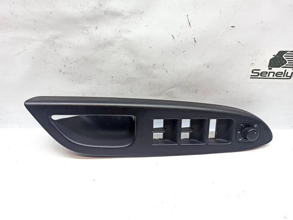 Volkswagen Eos 2010 Right  front door window switch trim UKO16276 - Image 3 of 4