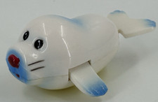 White Seal wind Up Toy Blue Nose Flippers works Unbranded No. 2K-90