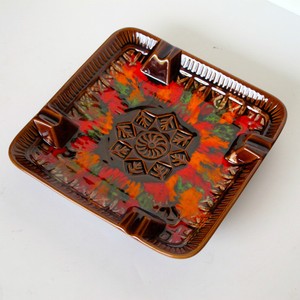 Funky-Polychrome-Square-Ashtray-in-Earth-Red-Orange-amp-Green-Glazes-c-1970s