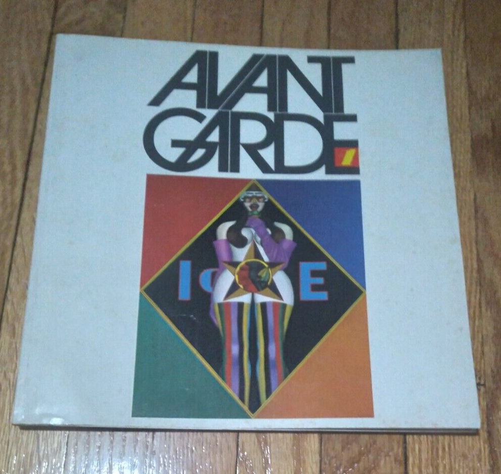 洋書 \"AVANT GARDE Magazine\" used book 洋書 