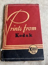 VINTAGE ORIGINAL KODAK PHOTOGRAPH PHOTO POCKET CAMERA
