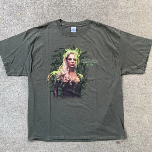 Y2K Britney Spears The Onyx Hotel Tour T-shirt 2000s vintage concert t-shirt, vintage, size XL, single stitch, B+ condition