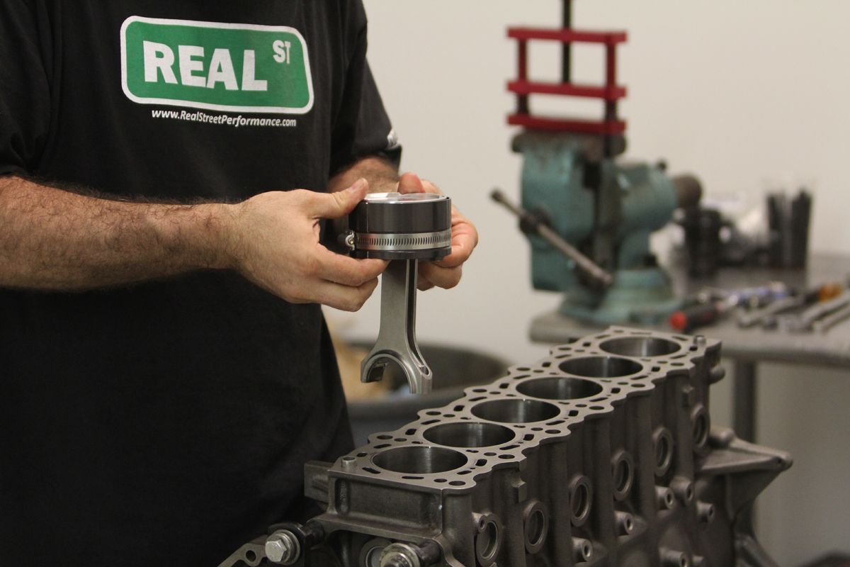 K1 Technologies H Beam Lightweight Rods with ARP2000 6..000" Chevy Small Block