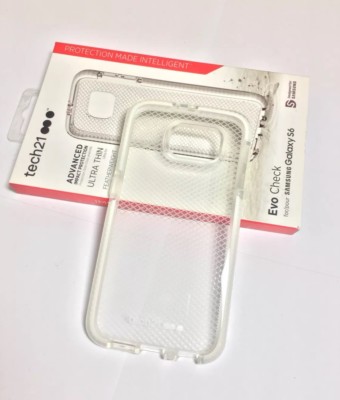 Tech 21 Evo Check Flexshock Case / Cover For Samsung Galaxy S6 in CLEAR / WHITE