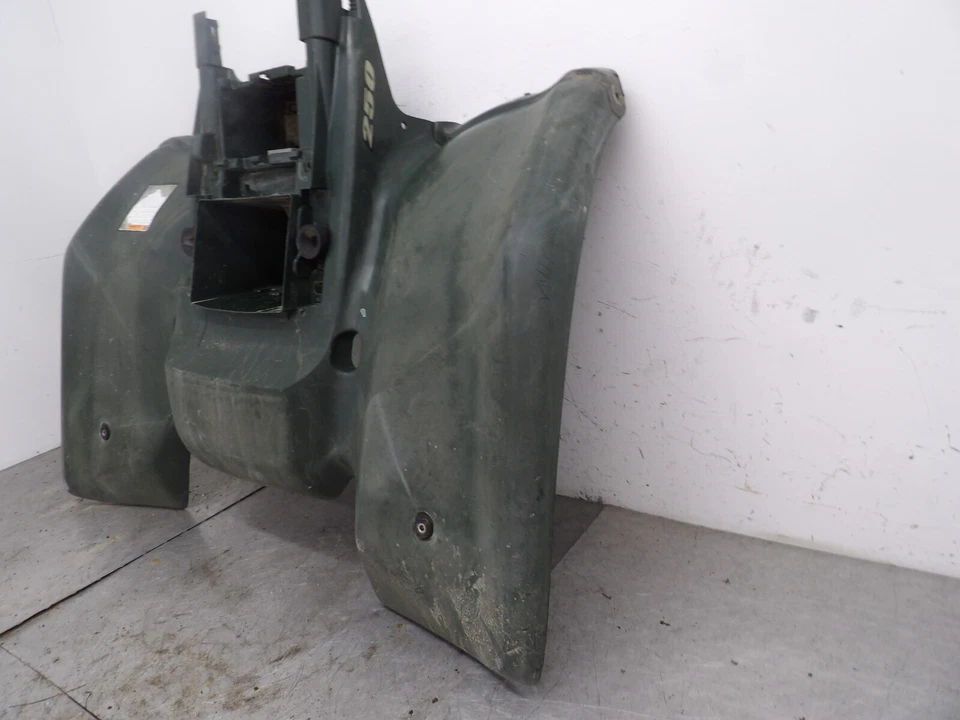 02-14 Suzuki Ozark 250 04 Fender Rear Green 63111-05G00-YT8 36502 - Image 2 of 4