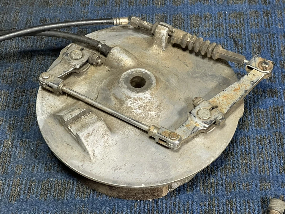 1981 1982 Yamaha XS400 передняя тормозная пластина ступица барабанные туфли полный кабель - Изображение 2 из 4