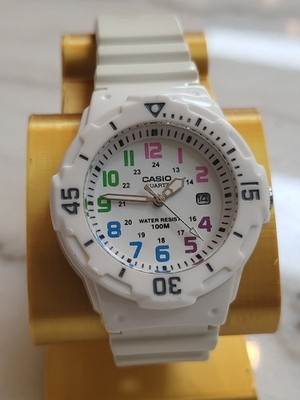 Vtg Casio Women s Watch 3363 LRW-200H White w Colorful New Battery EUC 7.25''