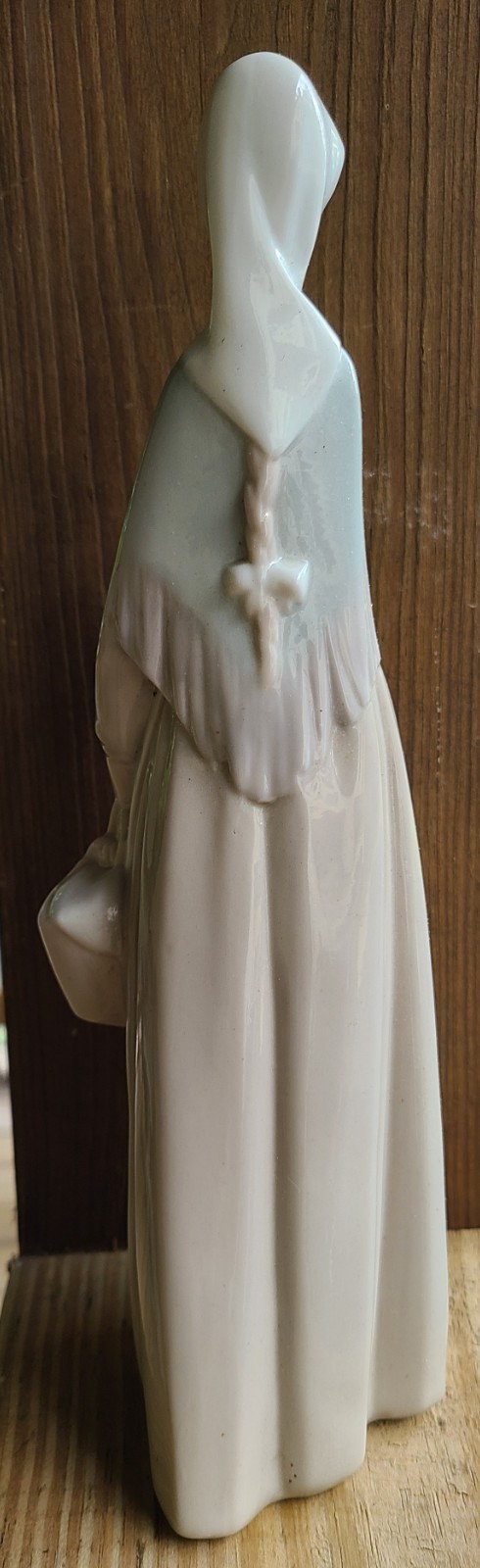 Picture 4 of 5