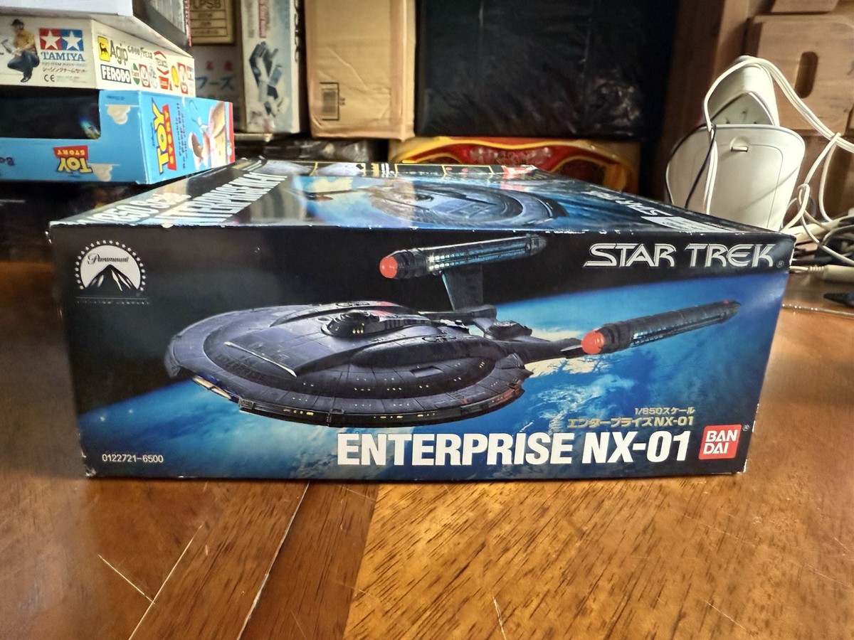 1/850 スケール ENTERPRISE NX-01 BANDAI Bandai 1/850 Star Trek Enterprise NX-01 Review and Build by