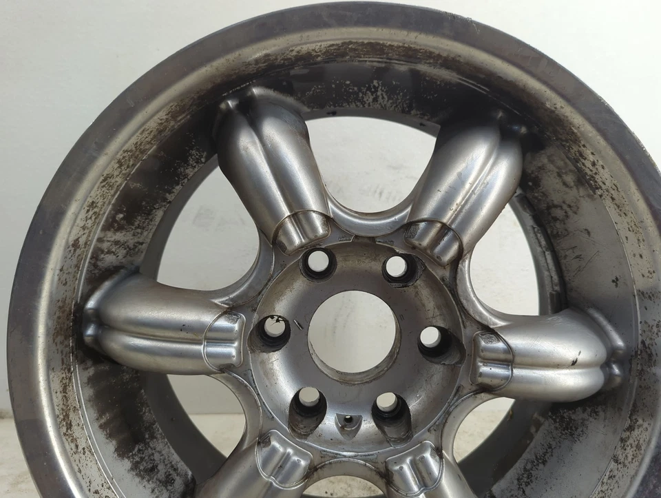 Llanta Chevrolet Silverado 1500 1999-2002 OEM DBWNP Foto 4 de 4