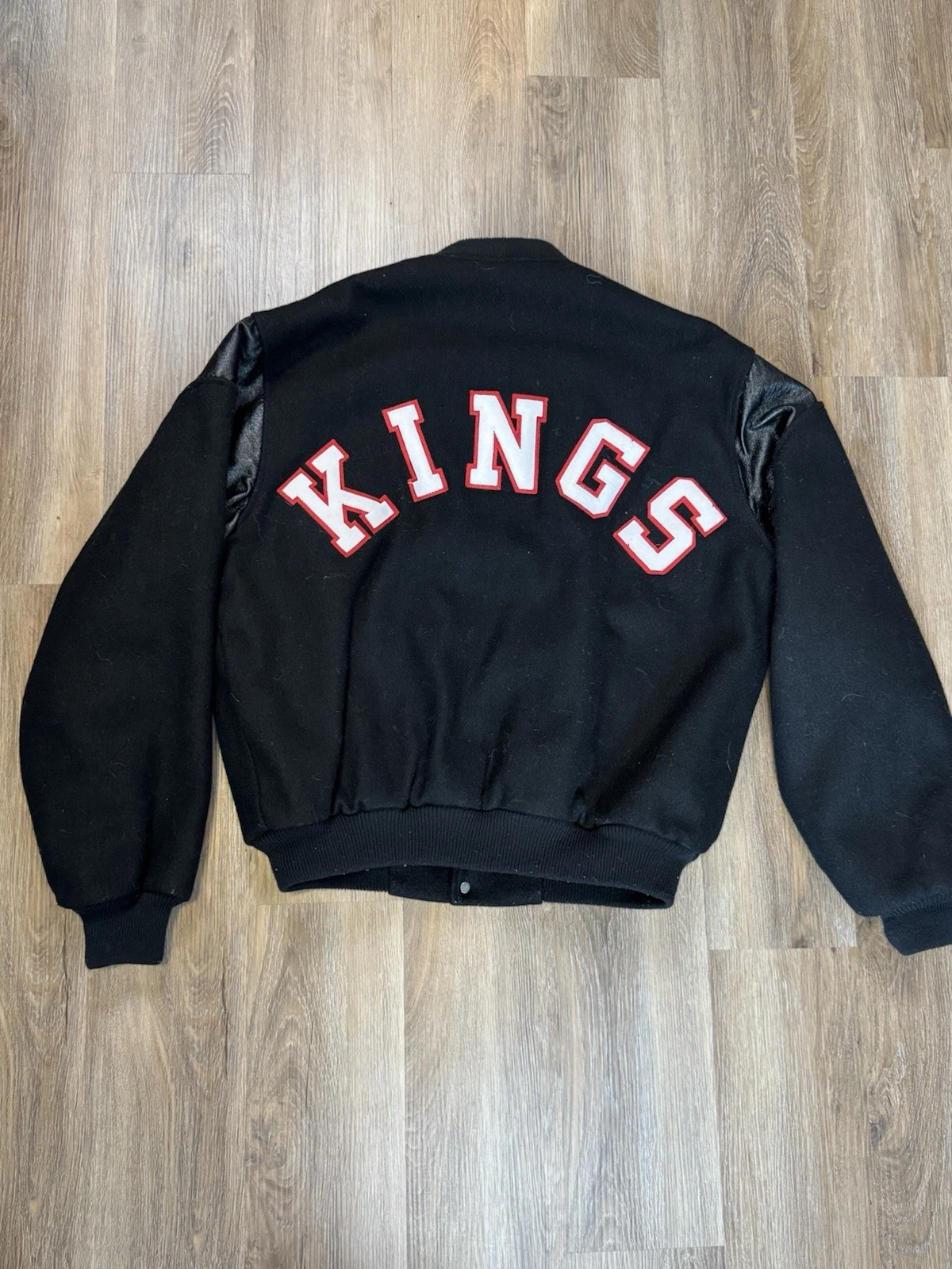 Vintage 80s Chalk Line Sacramento Kings Wool Leather Varsity Jacket USA Large - product detail image 2