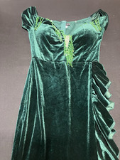 Giffi Green Velvet Beaded Ruffle V-Neck Short Sleeve Ball Gown Long Dress S