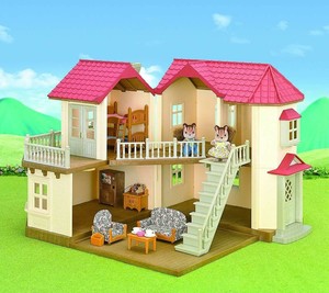 sylvanian families beechwood hall gift set