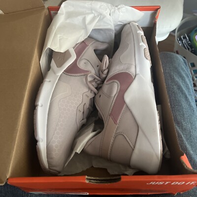 Nike training shoes legend essential 2 platinum violet desert berry Women 11.5