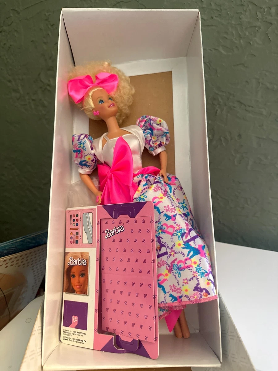 Preços baixos em Bonecas Barbie e Playsets de Boneca Edição