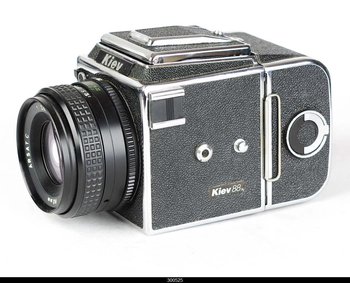 Appareil Photo Moyen Format Kiev 60C (Fabriqué En URSS) – Rare