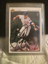 1992 Upper Deck - AUTOGRAPHED Ryne Sandberg (2005 HOF) #145