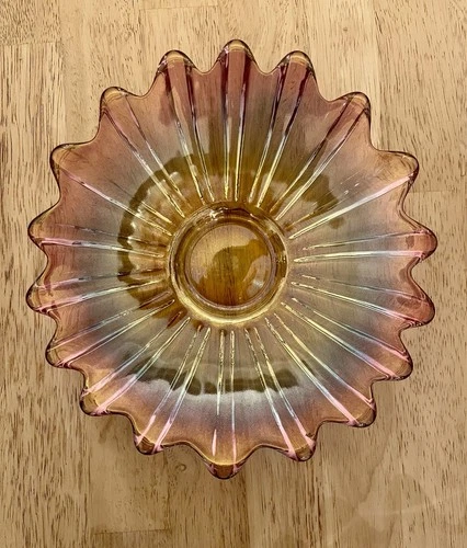 Vintage Federal Glass Celestial Marigold iridescent 9”  glass starburst bowl.