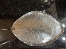 Michael Aram Botanical Leaf Tray Natural Design Silver Tone Modern Platter (B)