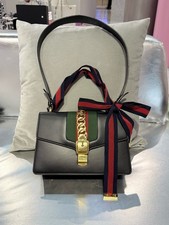 Gucci Pre-Owned Authentic Crossbody Black Free Tracked Shipping