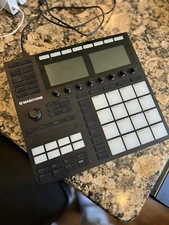 Native Instruments Maschine MK3 USB Audio+MIDI Interface System