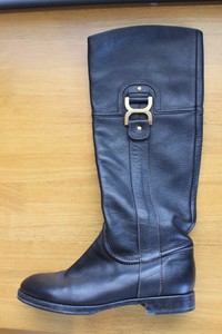 flat boots size 9