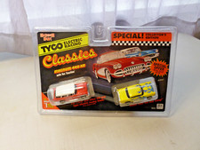 NEW TYCO CLASSICS TWINPACK'55 NOMAD/'57 CHEVY MAGNUM 440X2 WITH TEC TRACTION NEW