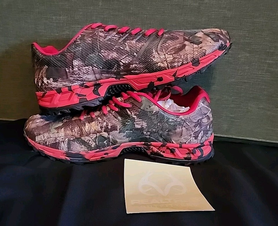 RealTree Outfitters Cobra Camouflage RED Sneakers Hunting Shoe Men's