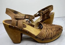 Latigo Women's Costa Brown Woven Leather Clogs Size 7.5