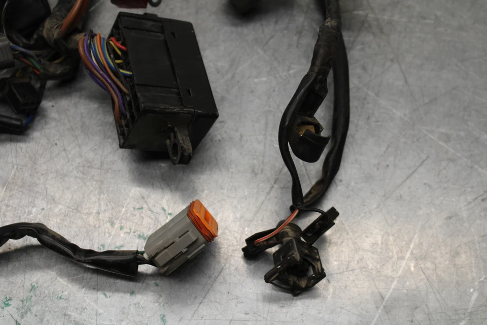 14-16 TRIUMPH AMERICA LT MAIN ENGINE WIRING HARNESS MOTOR WIRE LOOM BB720 - Image 2 of 4