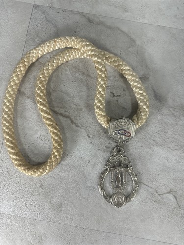 Épingle vintage indépendante de l'Ordre des Odd Fellows