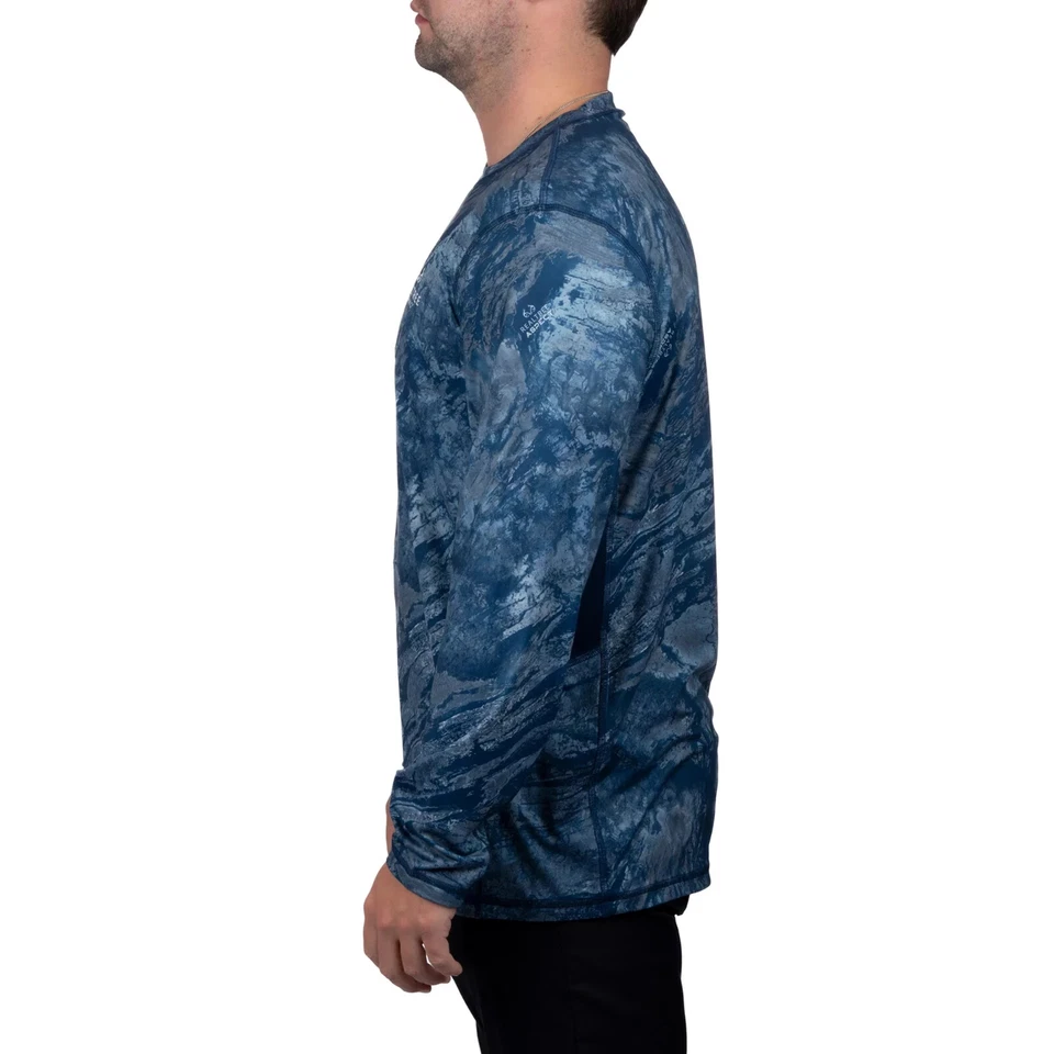 Realtree Long Sleeve Shirt Reversible ,UPF 30 , Scent Control, Size Small - Image 2 of 3