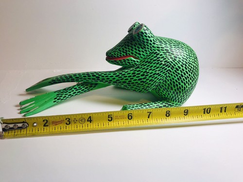Kermit der Frosch handbemalt/geschnitzt Holz Alebrije signiert vom Künstler Oaxaca 10" L - Bild 5 von 7