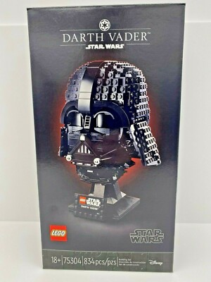 LEGO Star Wars 75304 Darth Vader Helmet Collectible Building Set
