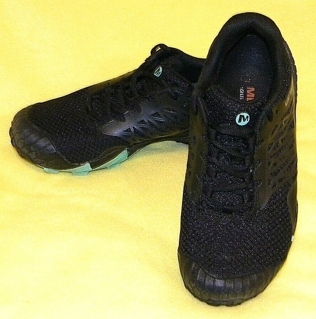 merrell waterproof running shoes