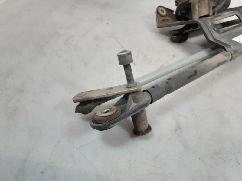 Motor limpiaparabrisas y acoplamiento Jeep TJ Wrangler 55156374AC 2003-2006 84147 Foto 4 de 4