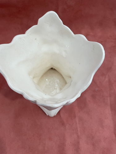 Art Nouveau Cream/white Floral Handled Vase - Picture 3 of 7