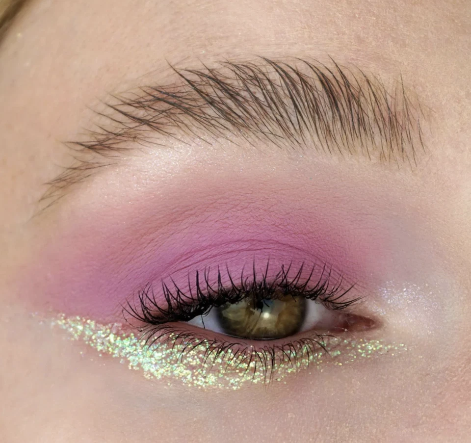 Lote de 2 BH COSMÉTICOS OMG BRILLO! Gel facial, corporal y capilar - Holo-back niña Foto 3 de 4