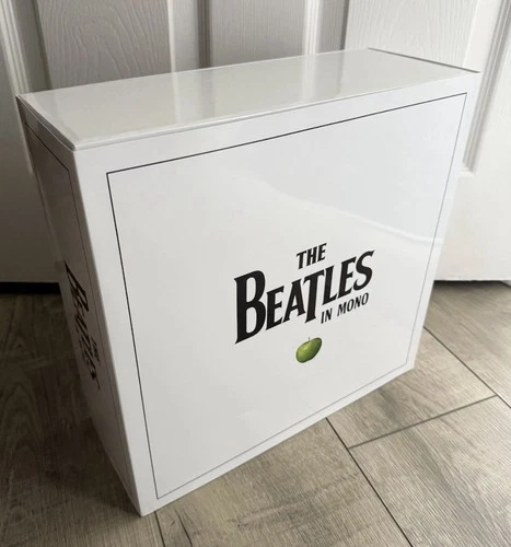 Brand new sealed The Beatles In Mono VINYL Box Set 2025 Reissue 14 LP's *IN HAND
