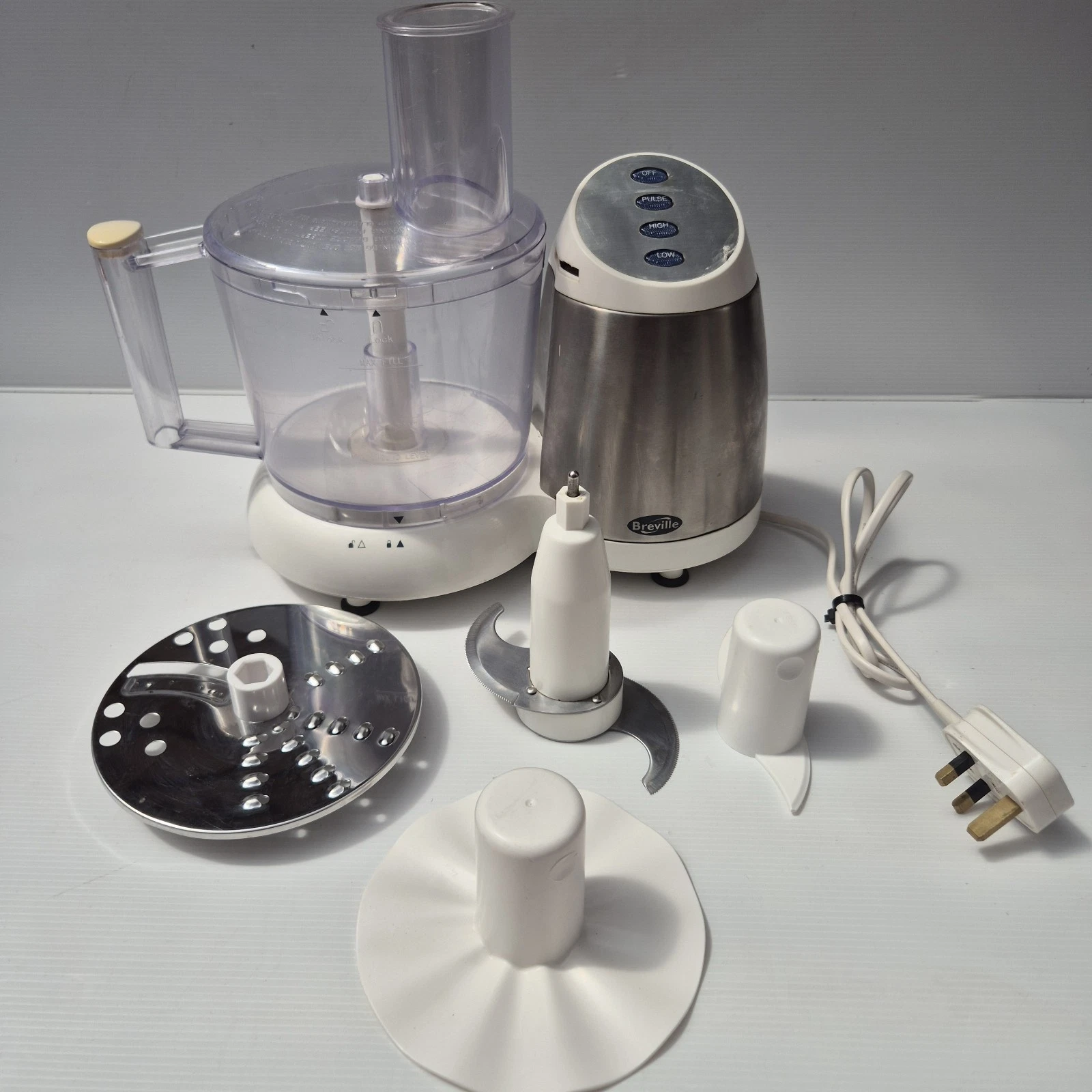 Breville FP26 Food Processor 450W Complete With Blades & Disc Tested Working
Opens in a new window o
