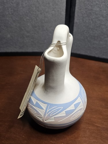 Eagle Dancer Pottery Hand Painted&Etched Wedding Vase Signed Diné -__taly - Picture 4 of 7