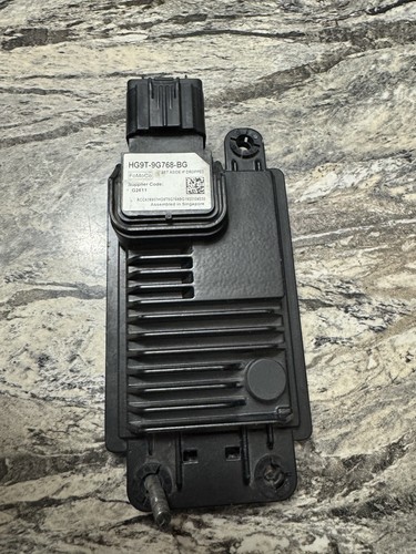 2017- 2020 Lincoln MKZ OEM Cruise Control Radar Sensor HG9T-9G768-BE - Picture 2 of 3