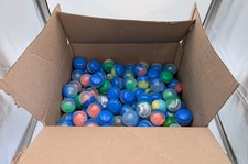 Gumball Machine 16x10x13 2  Capsule 200, READ