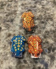3 Antique VNTG 1950s Little Spotted Frog Tin Clicker Noisemaker Collector Toy