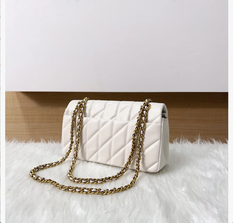 Lo último Bolso de Hombro COACH Tabby 26 Acolchado CP150 Moda Para Mujer Foto 3 de 4